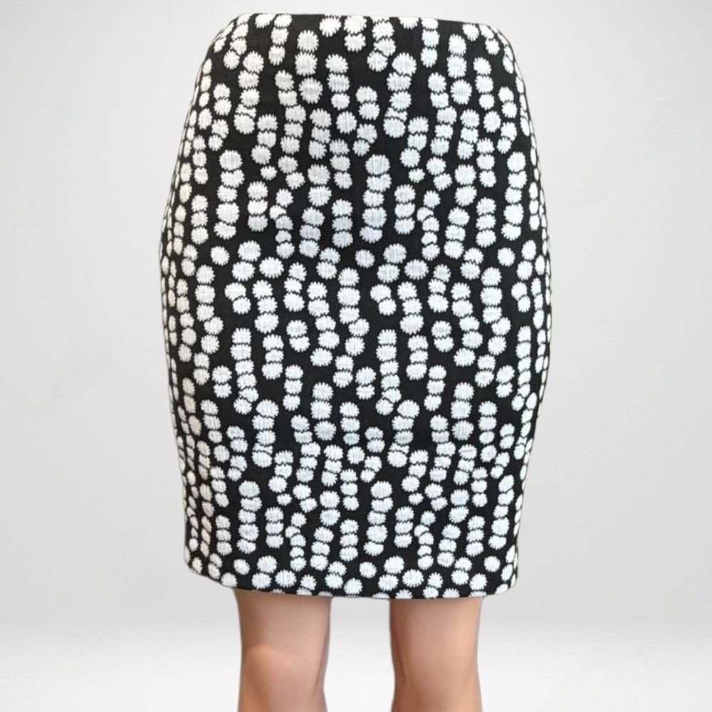 Ann Taylor Factory Petite Black White Jacquard Pencil Skirt 0P Textured Floral